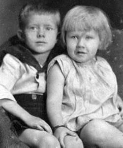 Jimmy Carter with sister