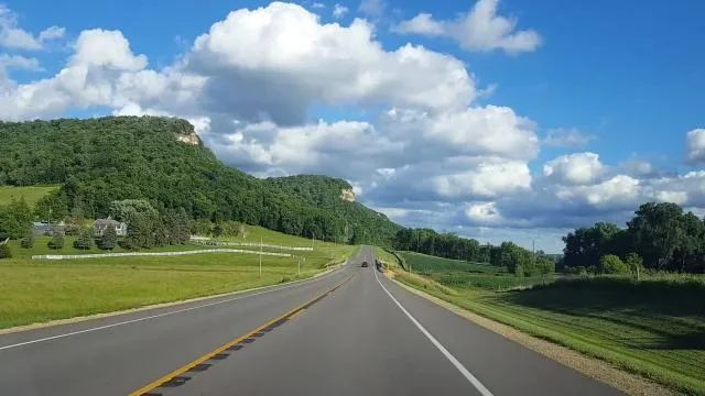 Road Tripping Along the Great River Road